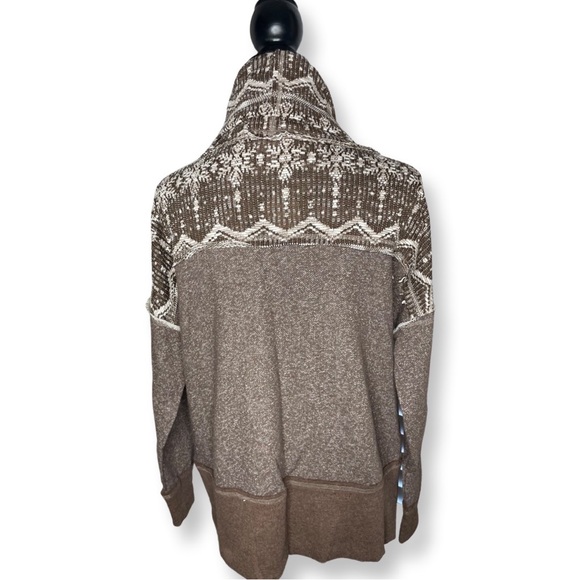 Black or Brown Cowl/Turtle Neck Sweater - Picture 5 of 5